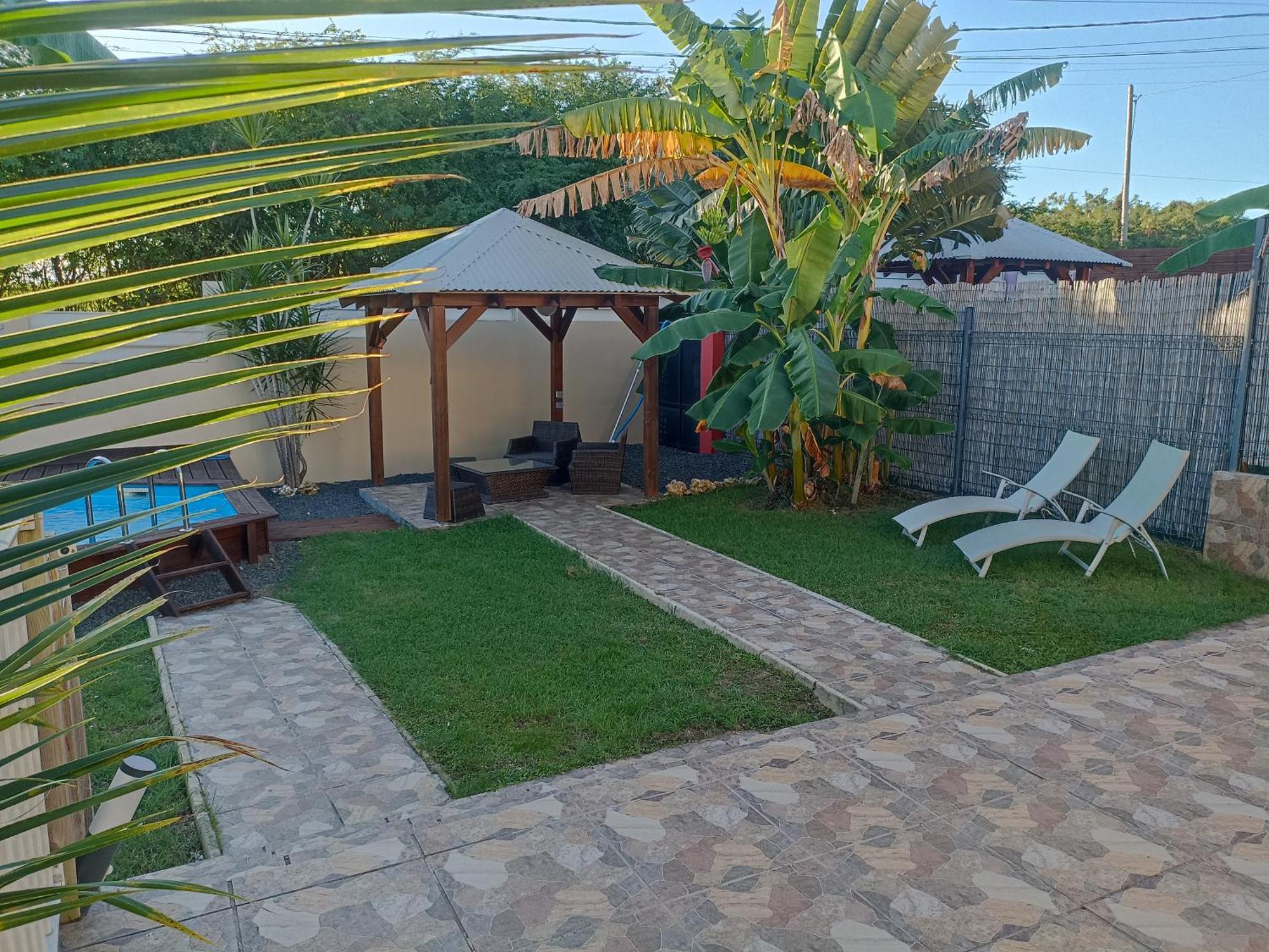 סן-פרנסואה Gites Monoi 4 Personnes Avec Piscine Privee מראה חיצוני תמונה